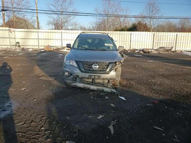2020 Nissan Pathfinder - Image 11