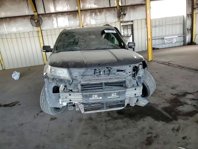 2017 Ford Explorer - Image 12