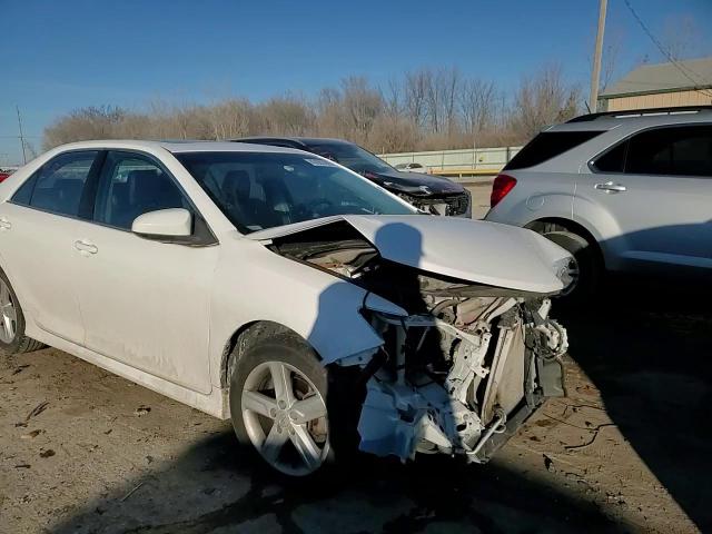 2013 Toyota Camry - Image 10