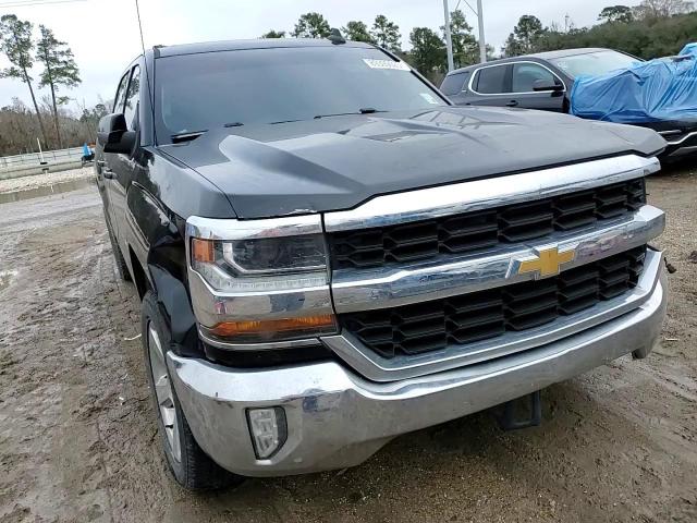 2018 Chevrolet Silverado - Image 10