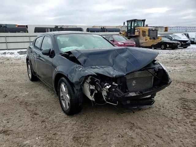 2011 Dodge Avenger - Image 10