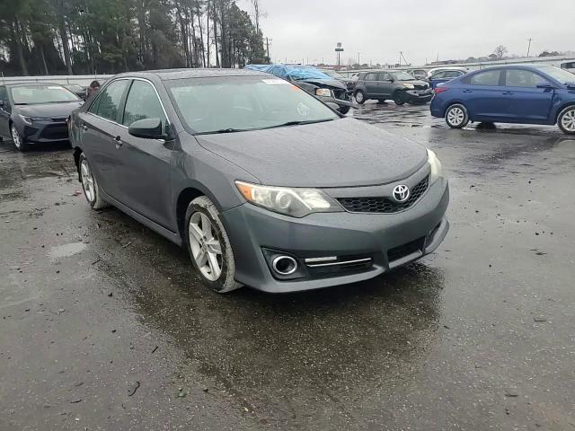 2013 Toyota Camry - Image 11