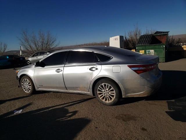 2015 Toyota Avalon - Image 10