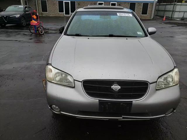 2000 Nissan Maxima - Image 11