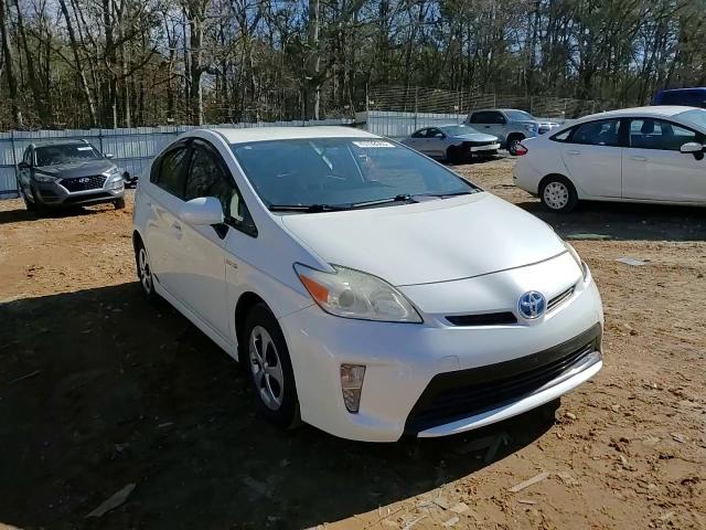 2012 Toyota Prius - Image 10