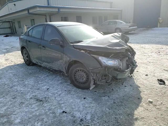 2014 Chevrolet Cruze - Image 14