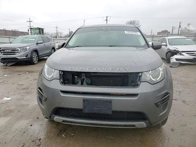 2016 Land Rover Discovery - Image 12