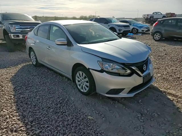 2016 Nissan Sentra - Image 11
