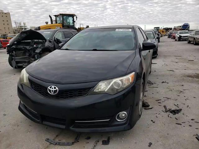 2012 Toyota Camry - Image 11