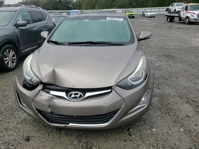 2016 Hyundai Elantra - Image 11