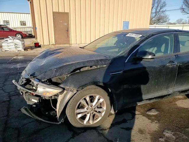 2013 Kia Optima - Image 10