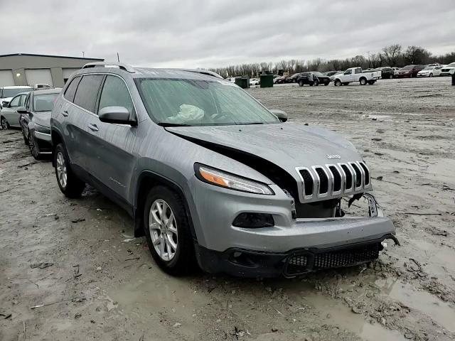 2017 Jeep Grand Cherokee - Image 11