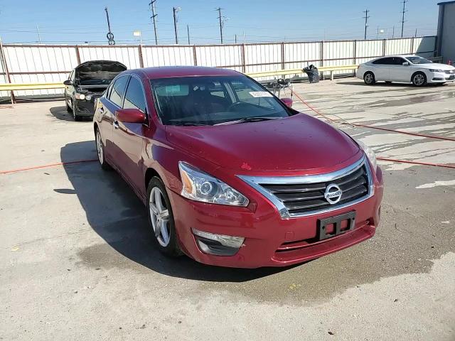 2013 Nissan Altima - Image 14