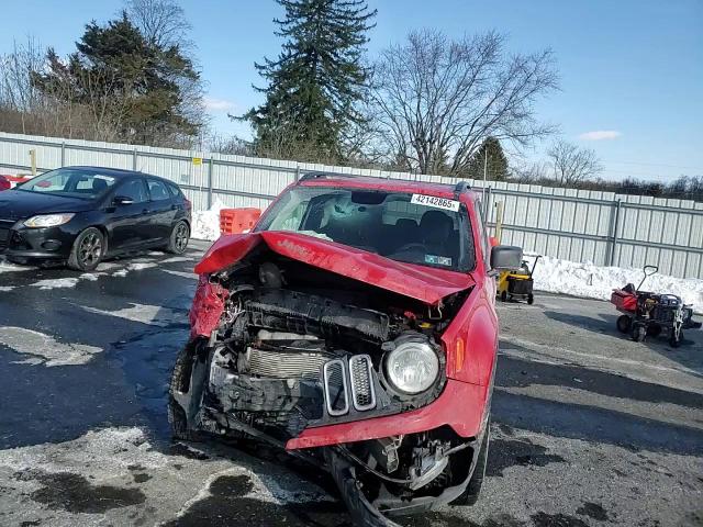 2018 Jeep Renegade - Image 12