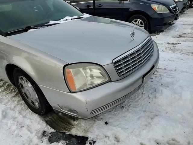 2004 Cadillac De Ville - Image 11