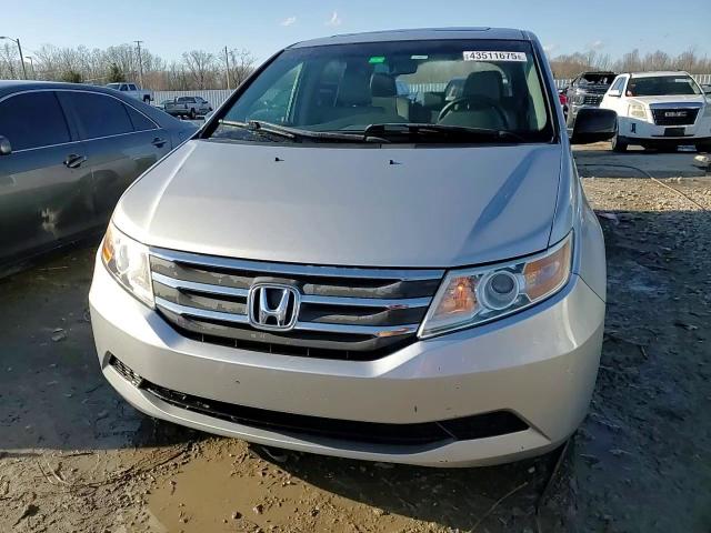 2012 Honda Odyssey - Image 16