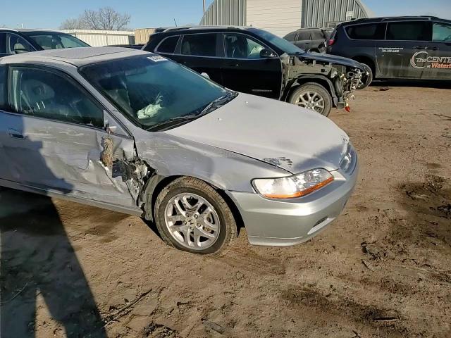 2001 Honda Accord - Image 11