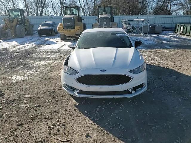 2017 Ford Fusion - Image 13