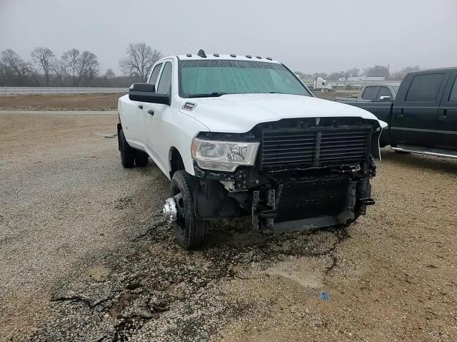 2022 RAM 3500 - Image 11