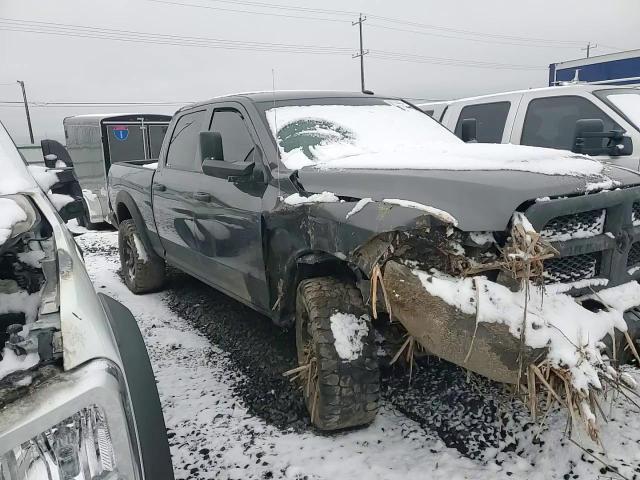 2018 RAM 3500 - Image 12