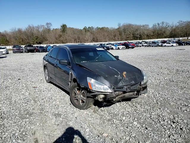 2005 Honda Accord - Image 11