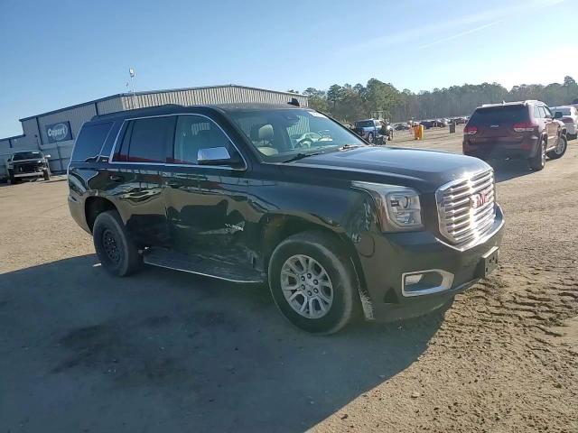 2016 GMC Yukon - Image 11