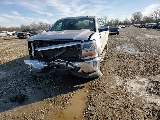 2017 Chevrolet Silverado - Image 10