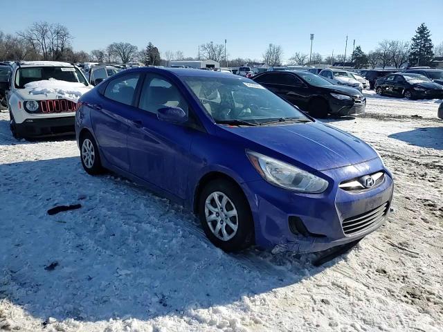 2013 Hyundai Accent - Image 11