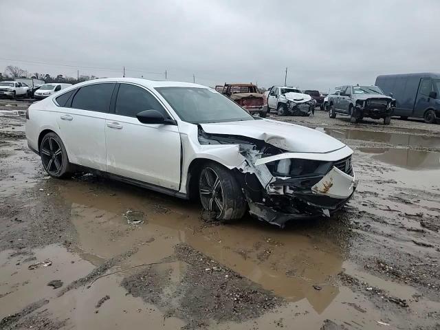 2023 Honda Accord - Image 11