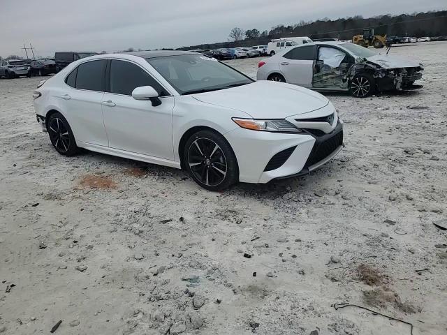 2020 Toyota Camry - Image 10
