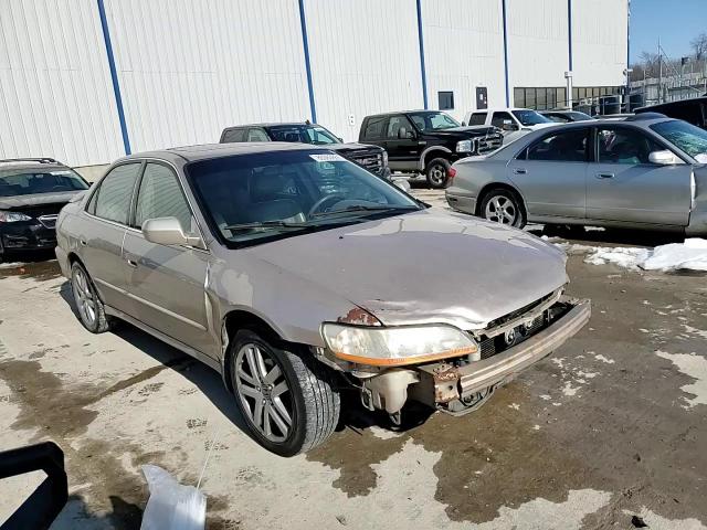 2000 Honda Accord - Image 10