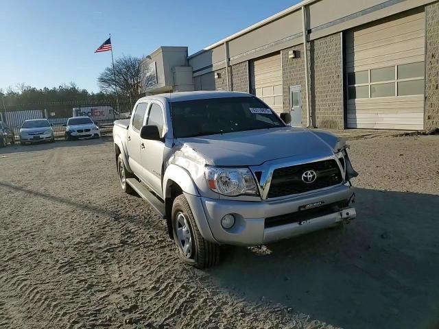2011 Toyota Tacoma - Image 11