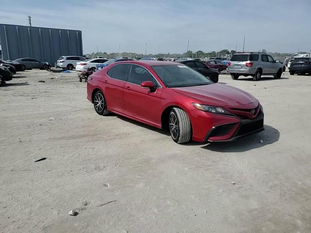 2022 Toyota Camry - Image 10