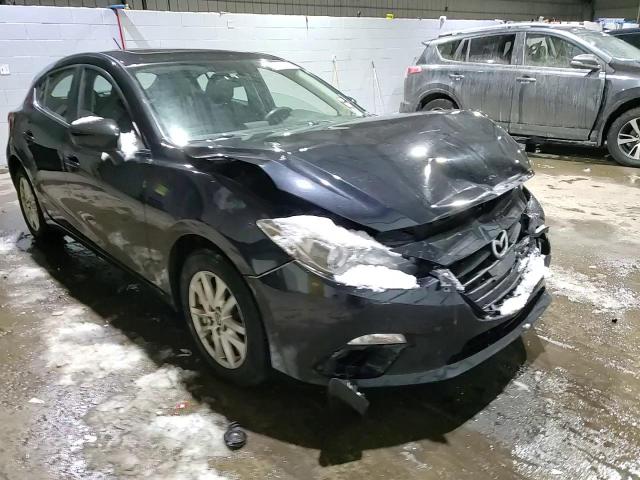 2014 Mazda 3 - Image 11