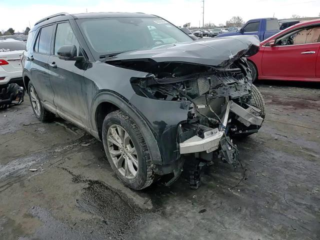 2021 Ford Explorer - Image 12