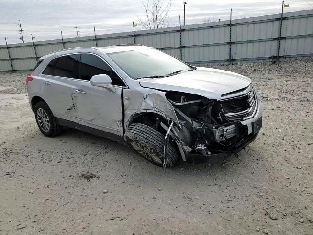 2018 Cadillac XT5 - Image 10