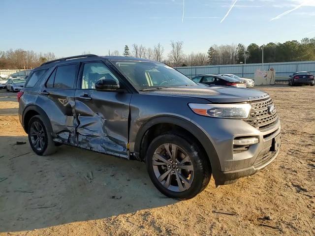 2022 Ford Explorer - Image 12