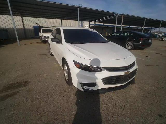 2018 Chevrolet Malibu - Image 10
