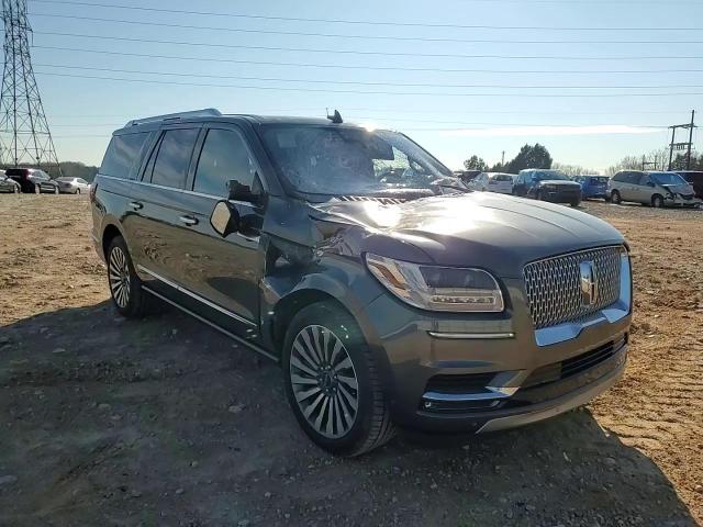 2018 Lincoln Navigator - Image 14