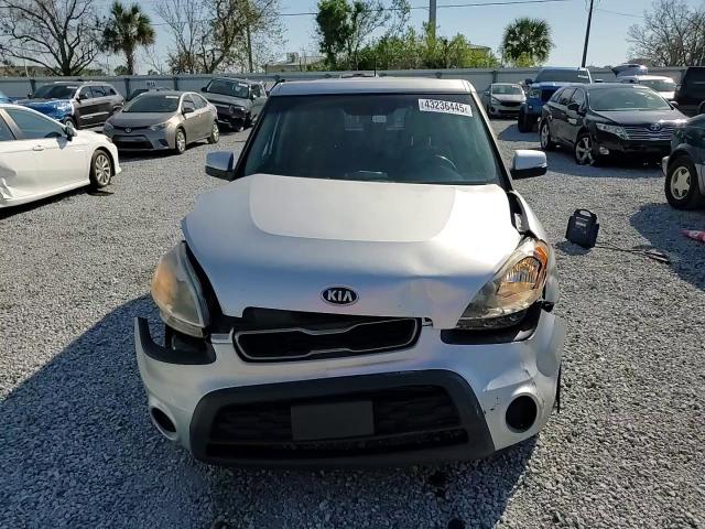 2013 Kia Soul - Image 12