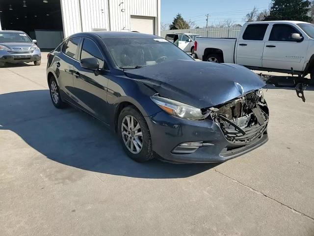 2017 Mazda 3 - Image 10