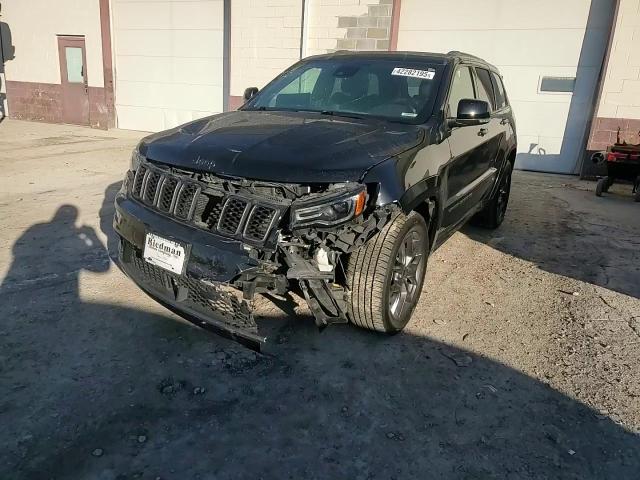 2019 Jeep Grand Cherokee - Image 11