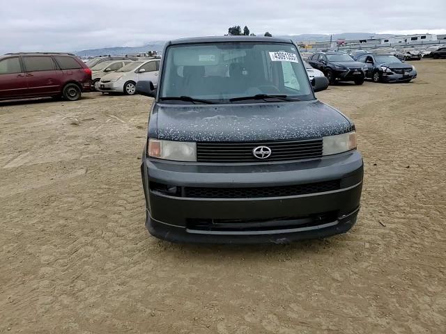 2005 Toyota xB - Image 10