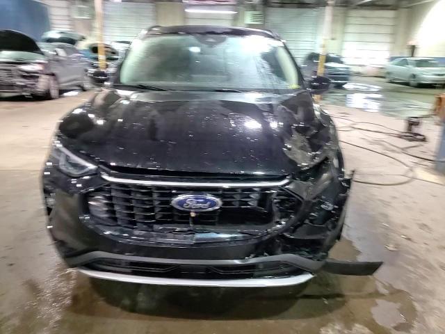2023 Ford Escape - Image 15