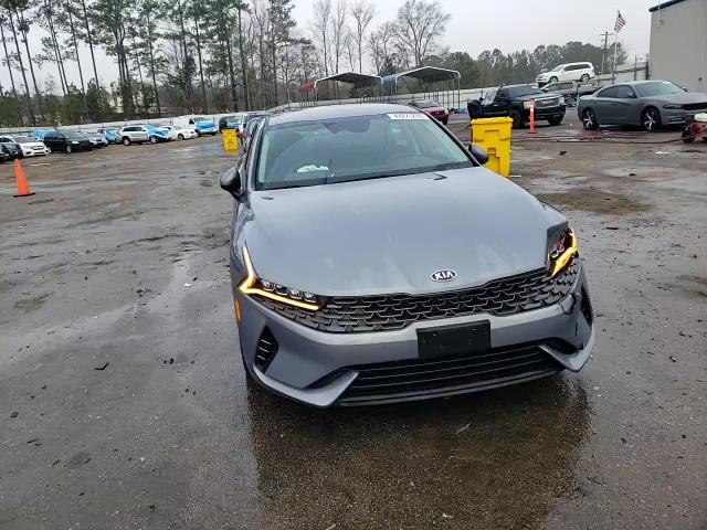 2021 Kia K5 - Image 13