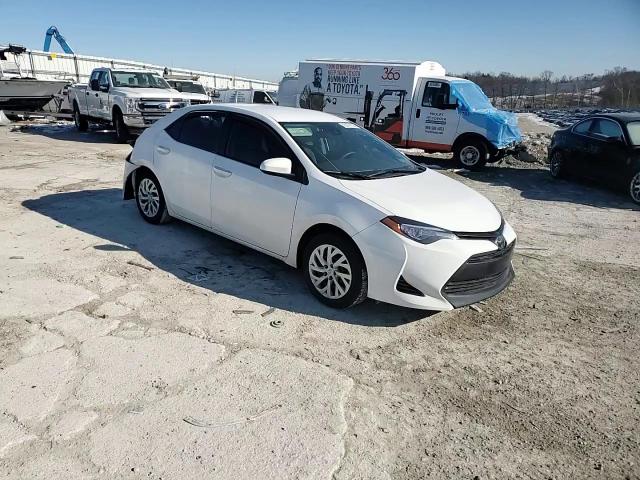 2019 Toyota Corolla - Image 11