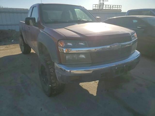 2005 Chevrolet Colorado - Image 11