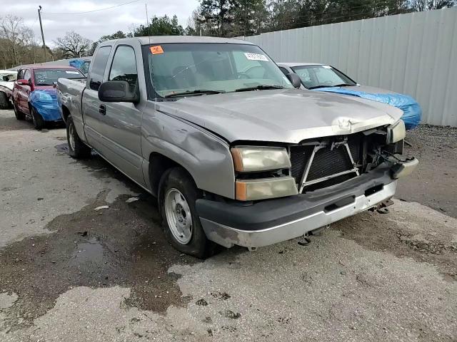 2003 Chevrolet Silverado - Image 11
