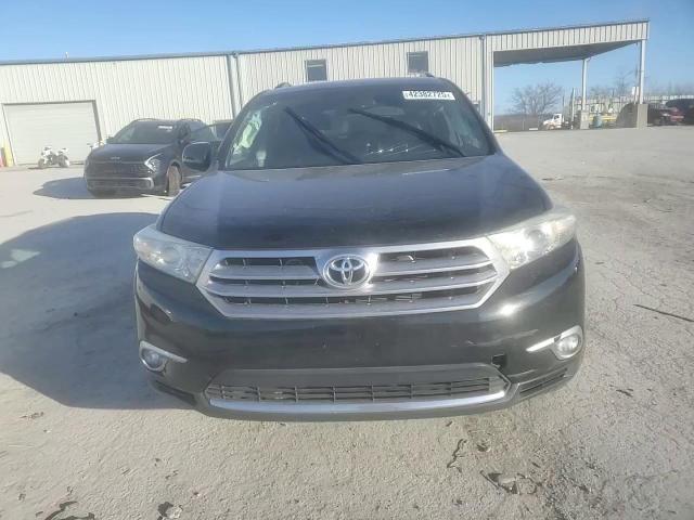 2013 Toyota Highlander - Image 11