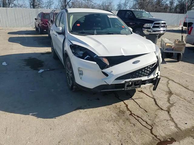 2020 Ford Escape - Image 12